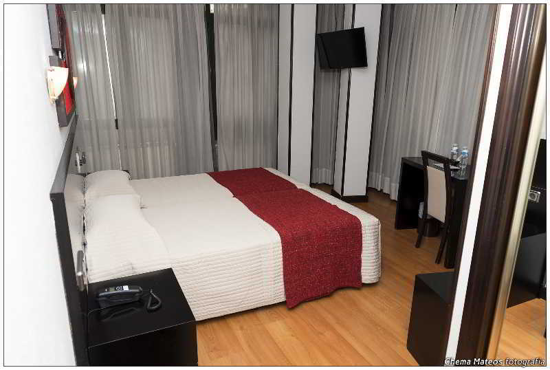 Hotel Santa Clara Oviedo Exteriér fotografie